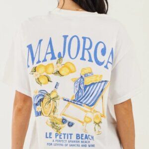 Bohme Majorca Spain Oversized Graphic Tee Women's Size M/L H haileyb002 (24)